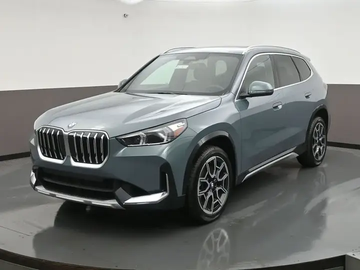 BMW X1 2027 photo 3