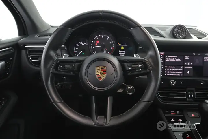 Porsche Macan 2023 photo 5