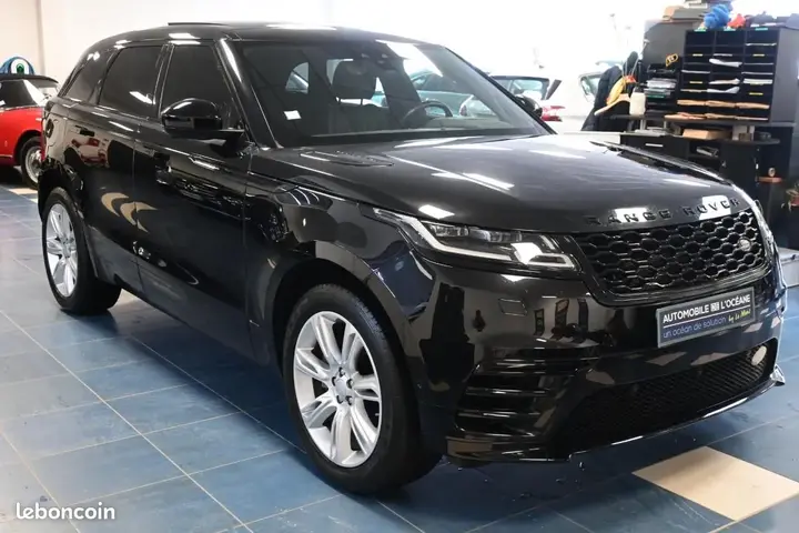 Land Rover Range Rover Velar 2020 photo 3