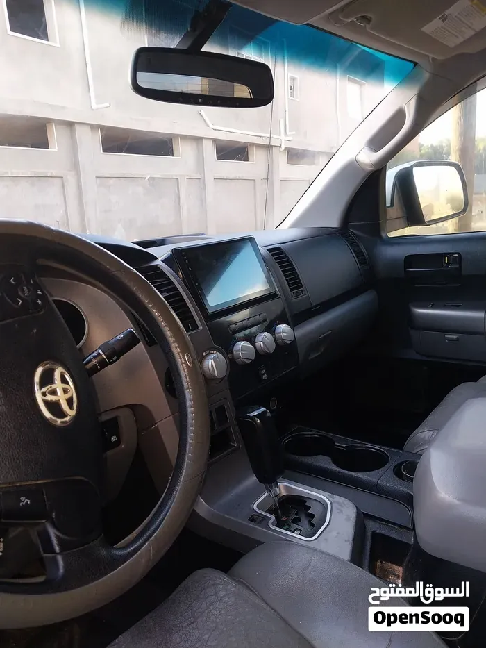 Toyota Tundra 2012 photo 3