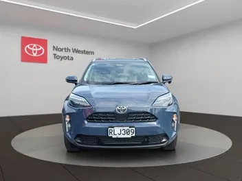 Toyota Yaris Cross 2025 photo 3
