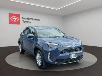 Toyota Yaris Cross 2025 photo 2