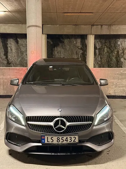 Mercedes-Benz A180 2016 photo 5
