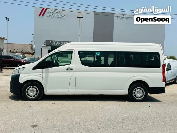 Toyota Hiace 2019 photo 4