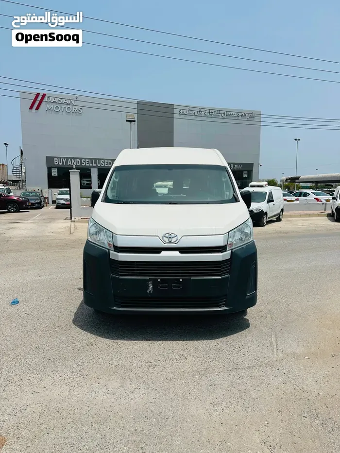 Toyota Hiace 2019 photo 2