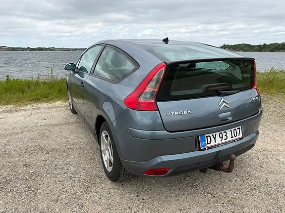 Citroen C4 2006 photo 2