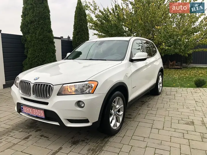 BMW X3 2013 photo 2