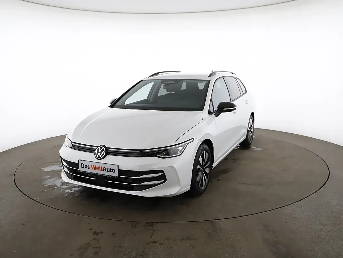Volkswagen Golf 2025 photo 3