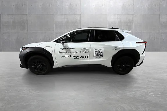 Toyota Bz4X 2024 photo 2