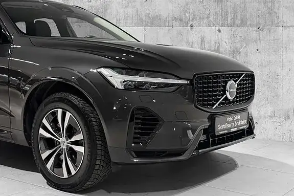Volvo Xc60 2023 photo 2