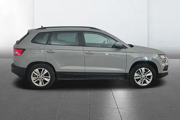 Skoda Karoq 2021 photo 3