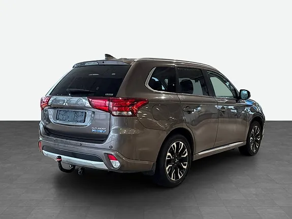 Mitsubishi Outlander 2018 photo 5