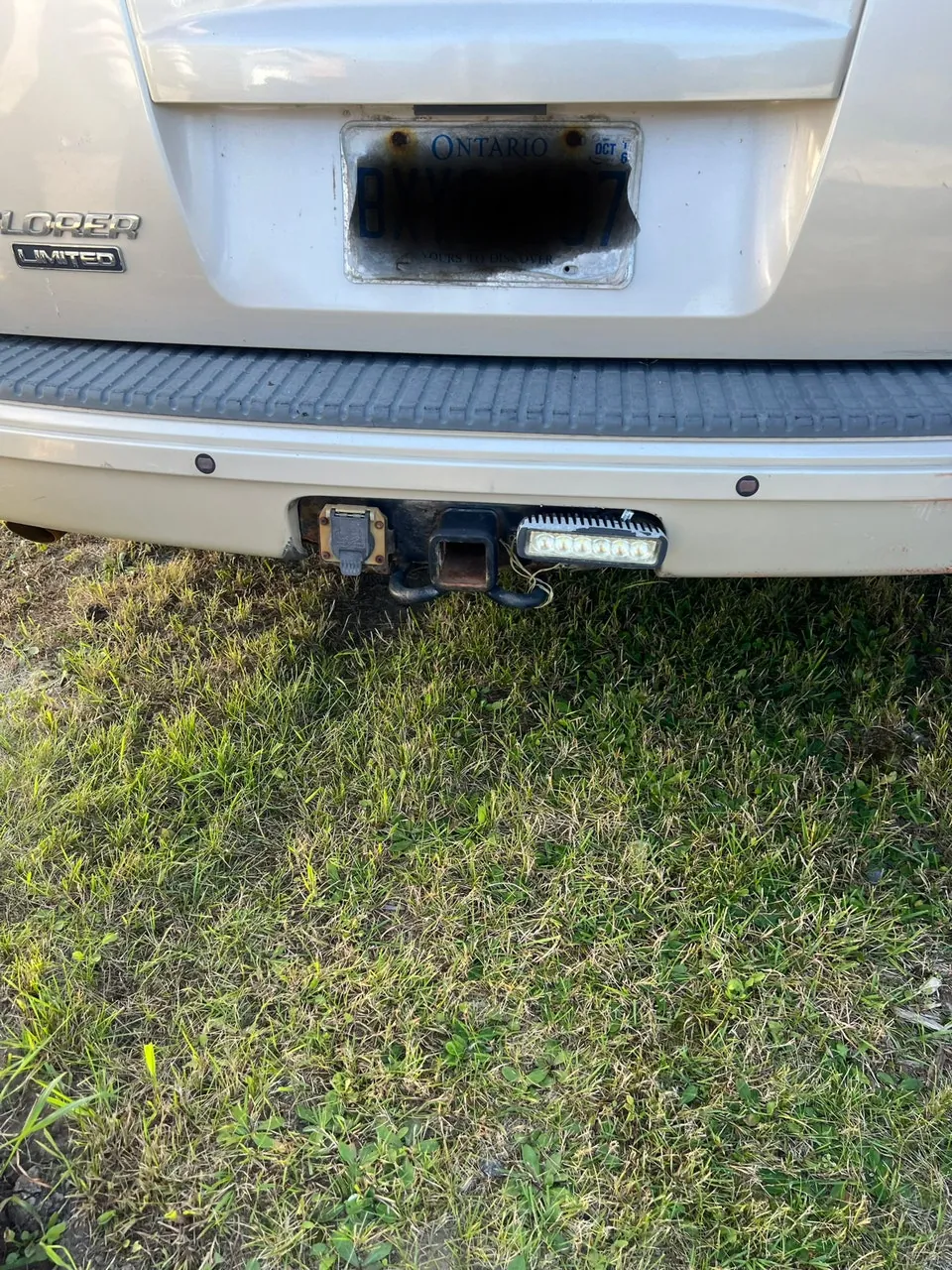 Ford Explorer 2005 photo 3