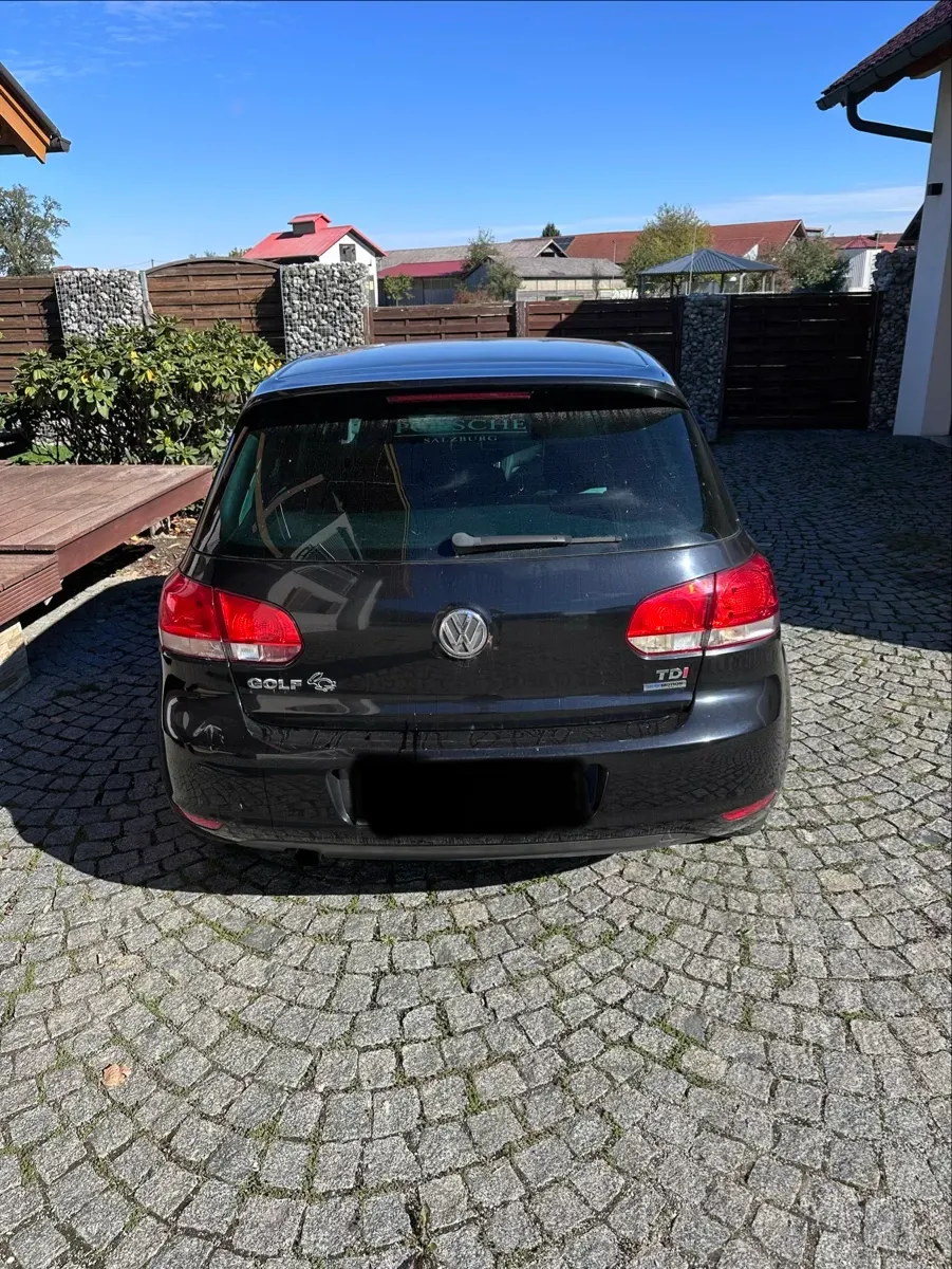 Volkswagen Golf 2011 photo 3