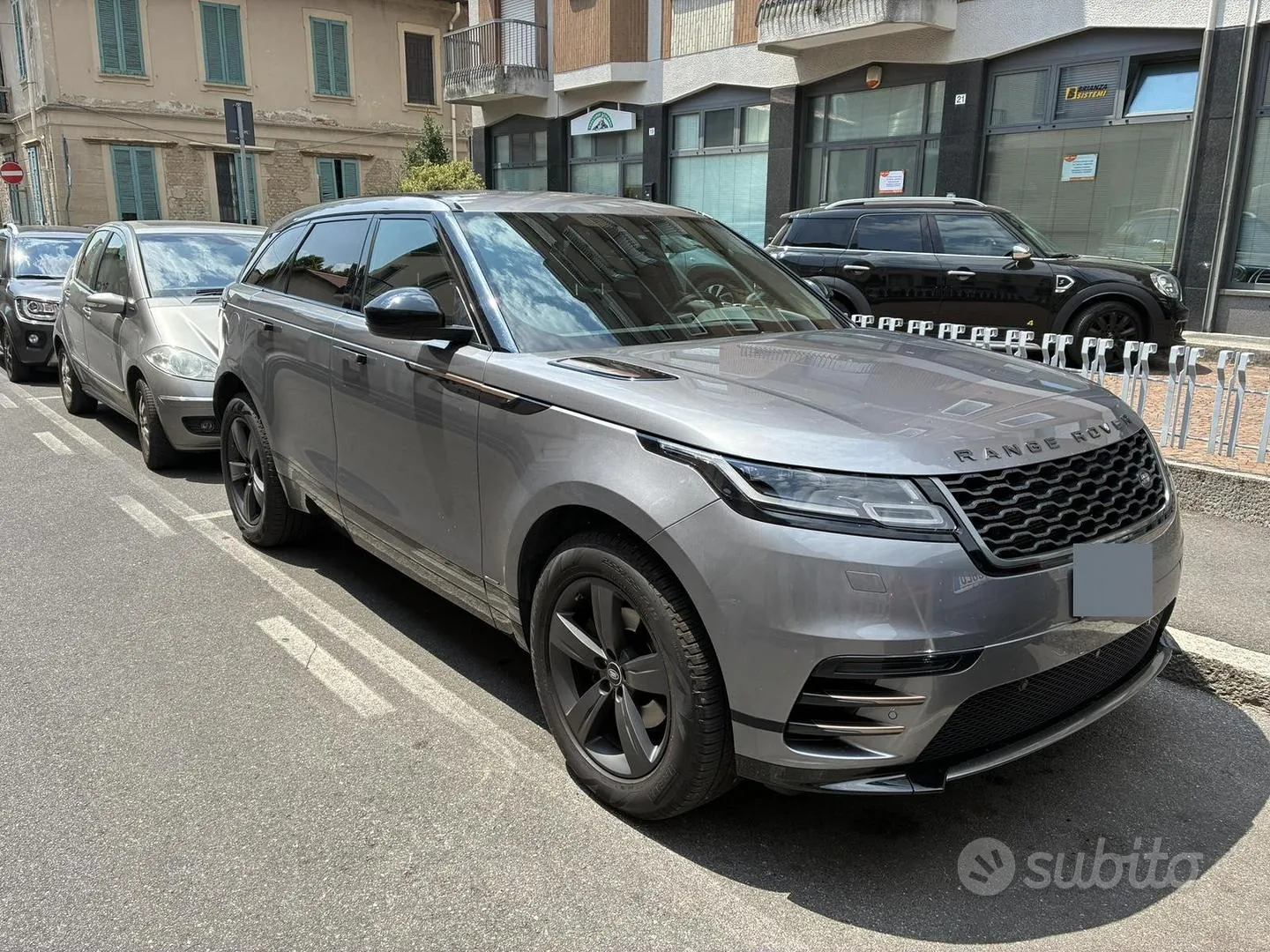 Land Rover Range Rover Velar 2020 photo 2