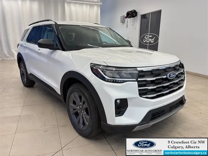 Ford Explorer 2026 photo 4