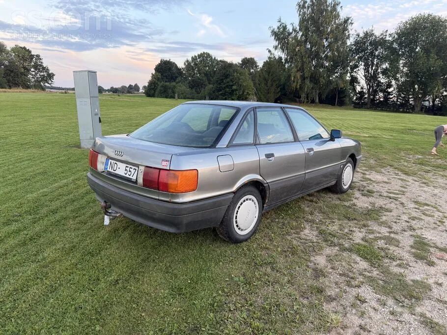 Audi 80 1989 photo 3