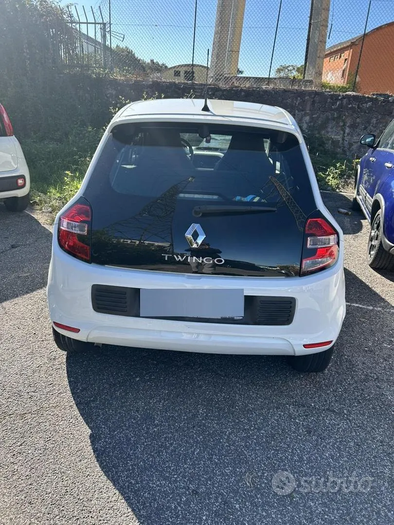 Renault Twingo 2014 photo 3