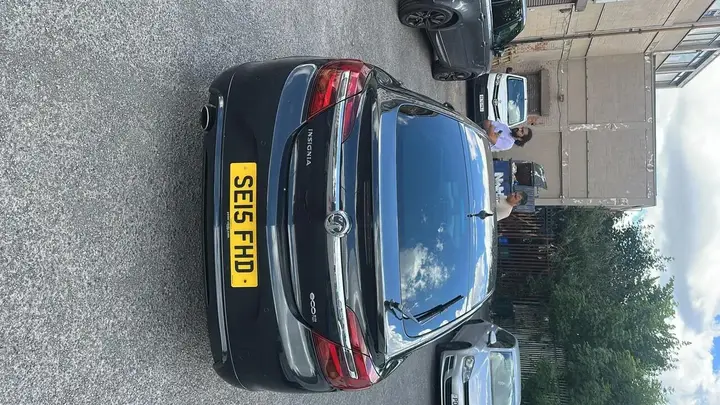 Vauxhall Insignia 2015 photo 3