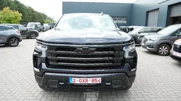 Chevrolet Silverado 2025 photo 2