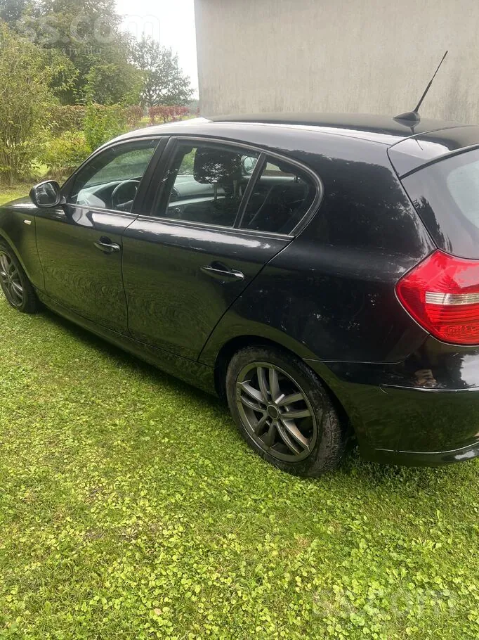 BMW 116 2011 photo 5