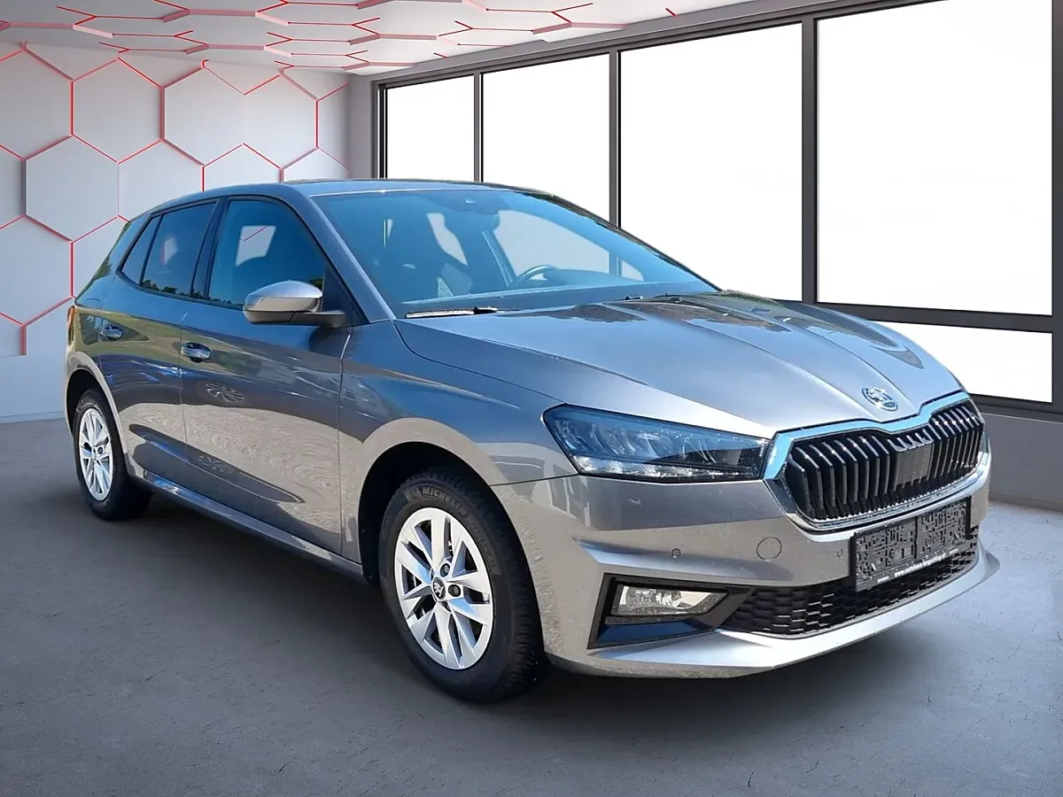Skoda Fabia 2025 photo 2