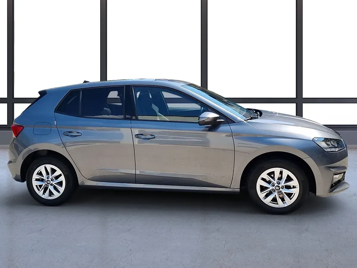 Skoda Fabia 2025 photo 3