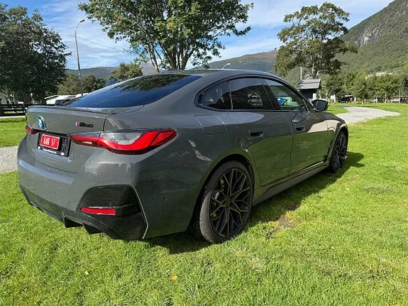 BMW I4 2022 photo 5