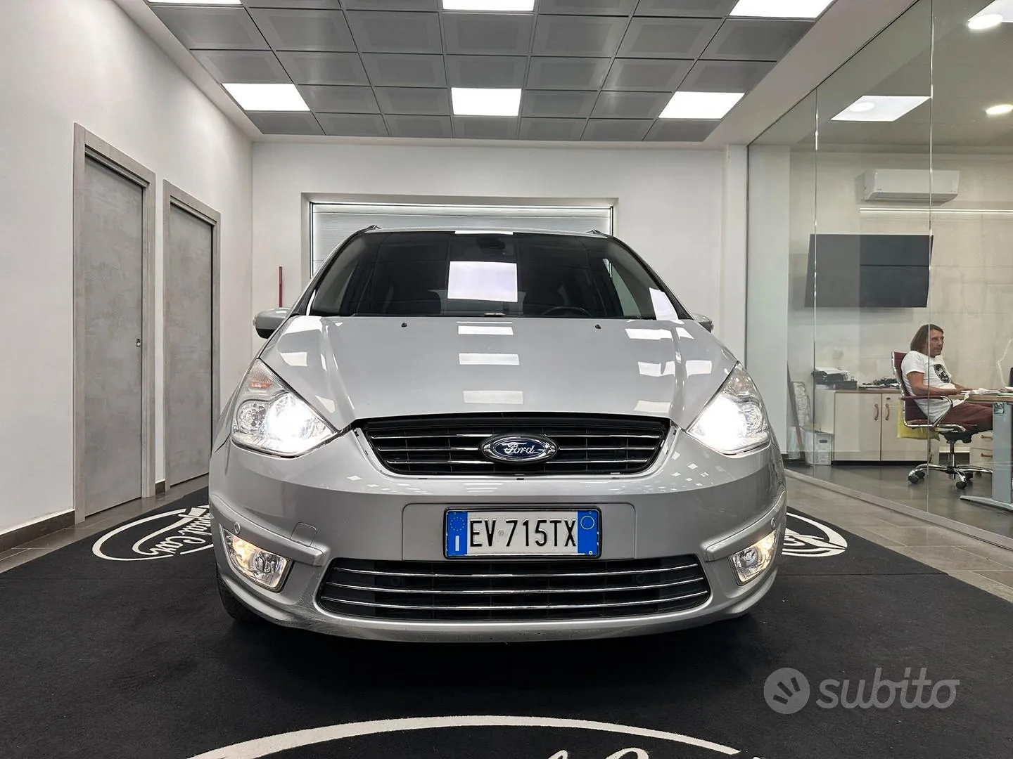 Ford Galaxy 2014 photo 3