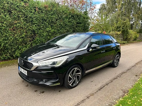 DS Automobiles Ds 5