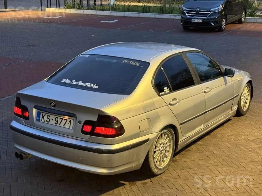 BMW E46 2003 photo 4