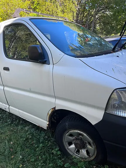 Toyota Hiace 2002 photo 3