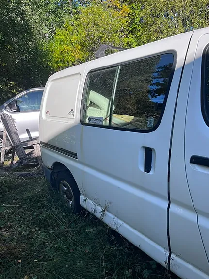 Toyota Hiace 2002 photo 4