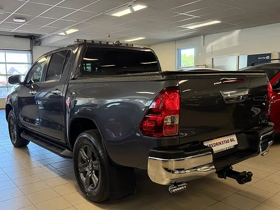 Toyota Hilux 2022 photo 2