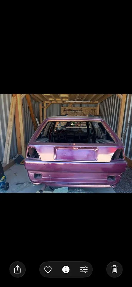 Volkswagen Golf 2