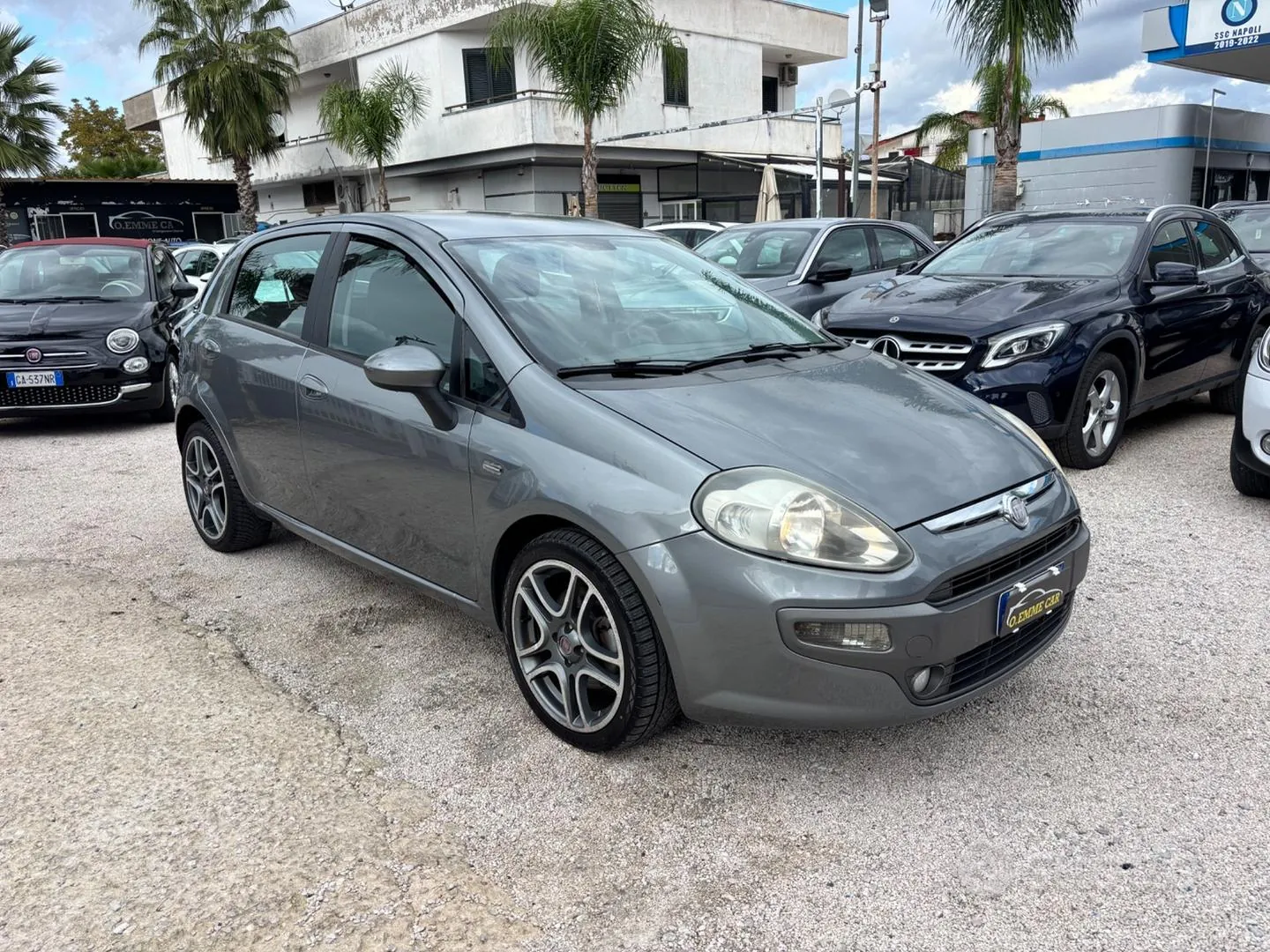 Fiat Punto Evo 2011 photo 2