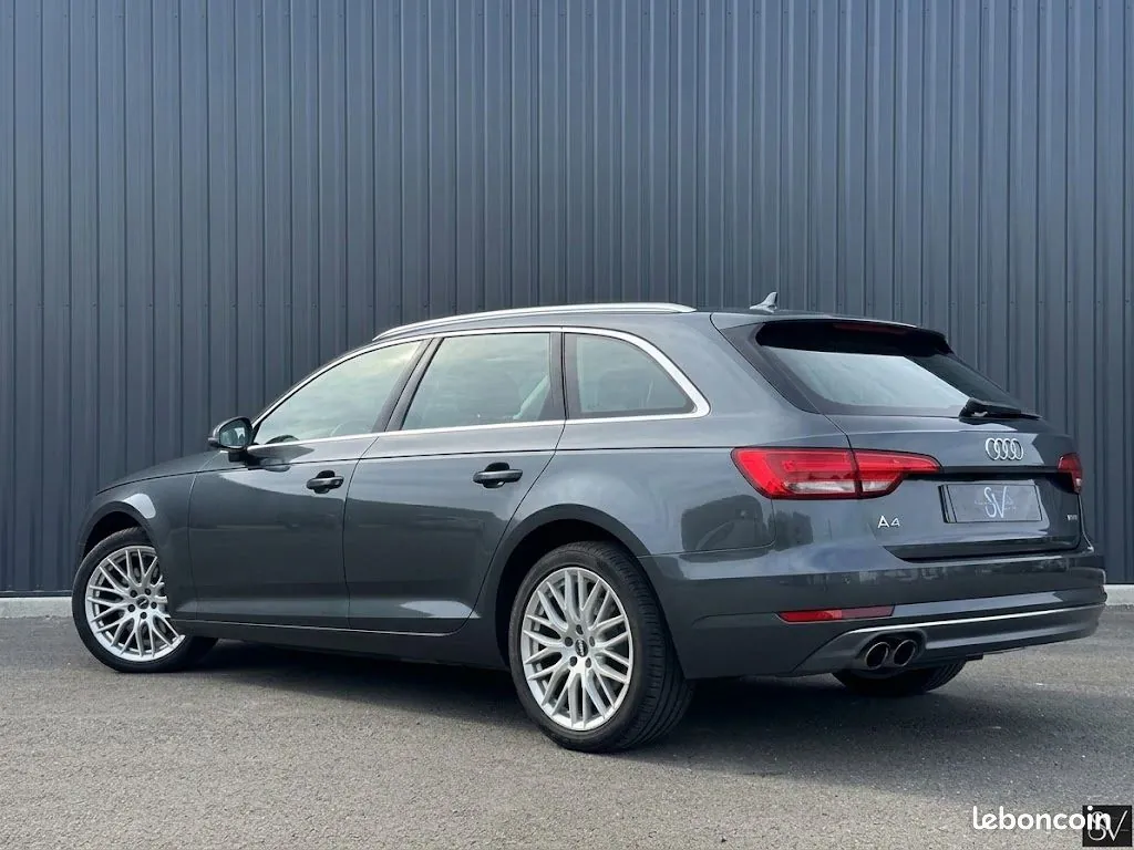 Audi A4 2016 photo 2