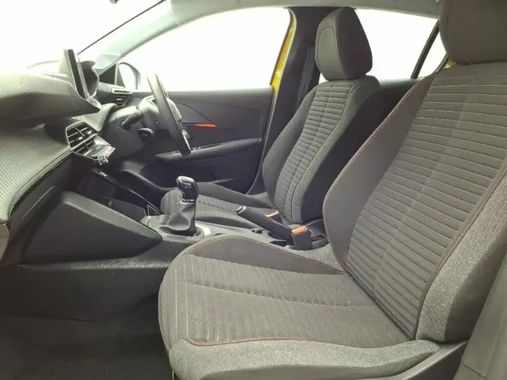 Peugeot 208 2023 photo 5