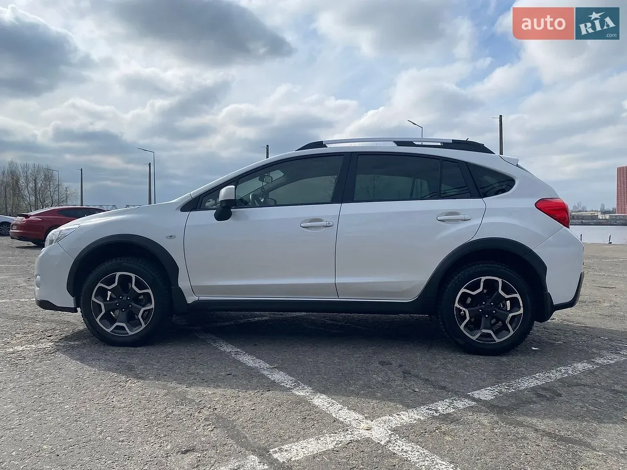 Subaru Xv 2013 photo 2