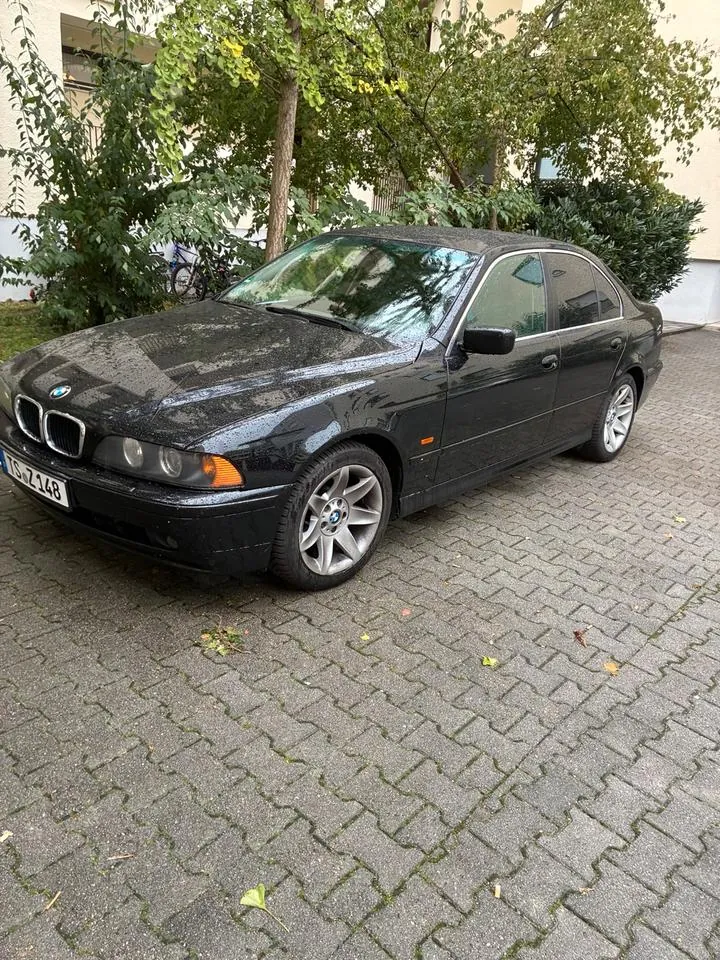 BMW 530I
