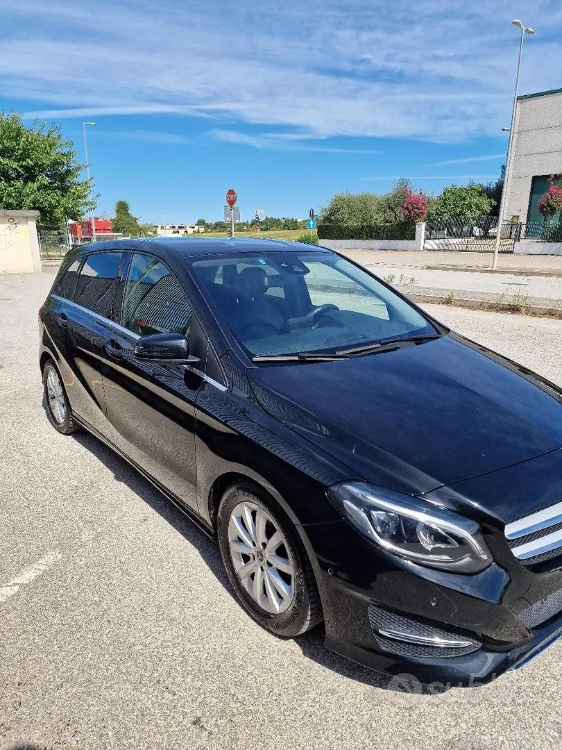 Mercedes-Benz B-Class 2017 photo 3