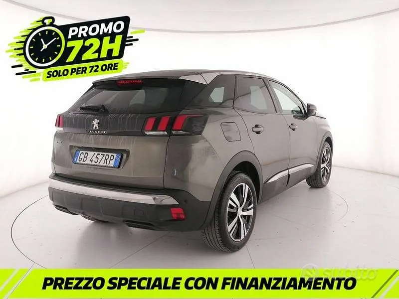 Peugeot 3008 2020 photo 2