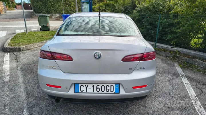 Alfa Romeo 159 2005 photo 5
