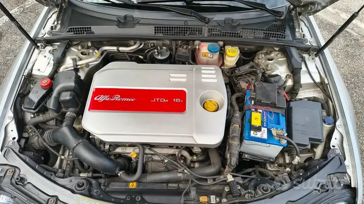 Alfa Romeo 159 2005 photo 3