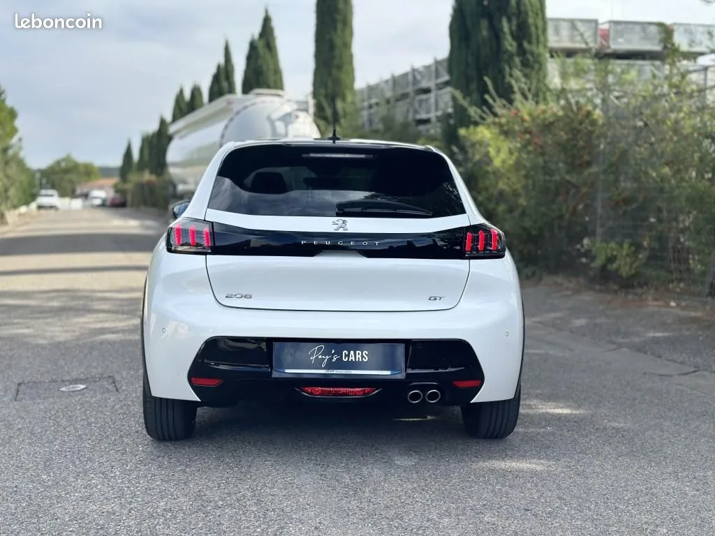Peugeot 208 2022 photo 4