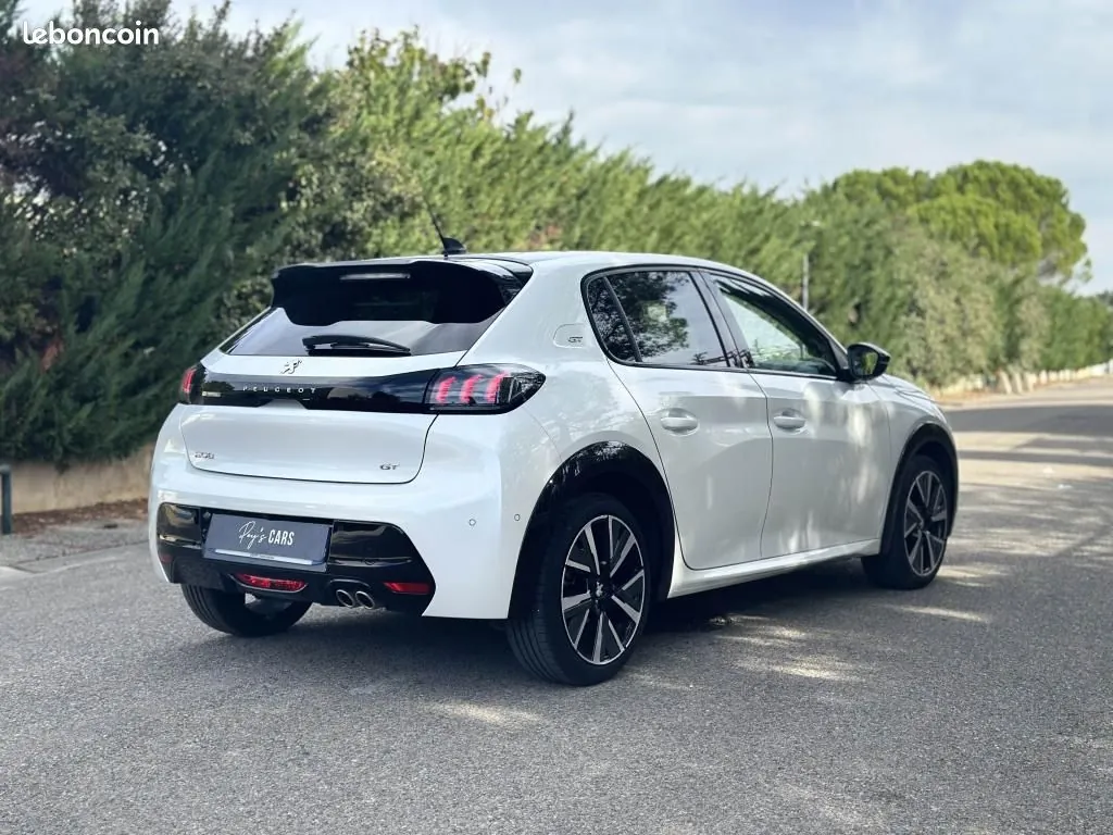 Peugeot 208 2022 photo 5