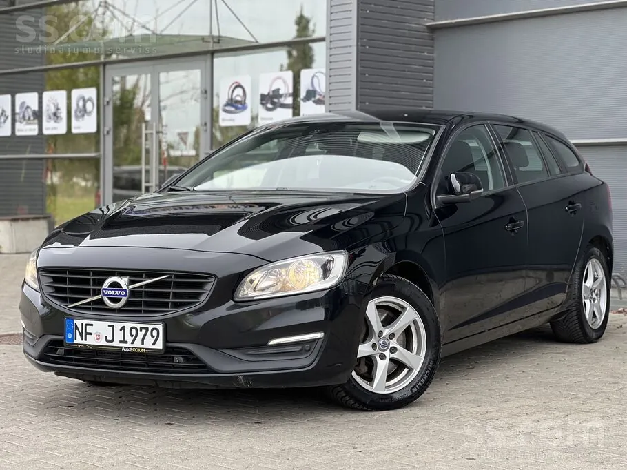 Volvo V60 2016 photo 2