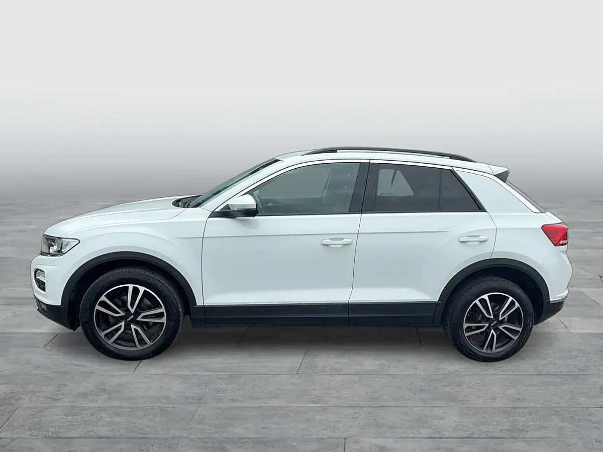 Volkswagen T-Roc 2018 photo 2
