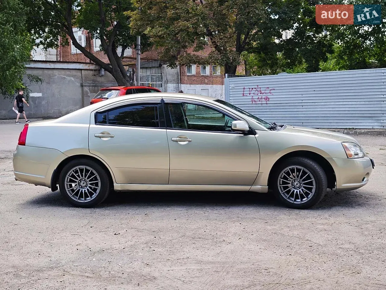 Mitsubishi Galant 2007 photo 4