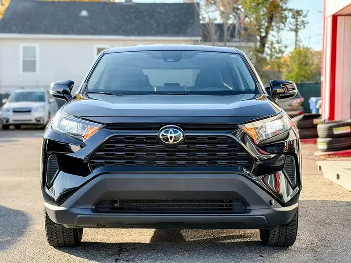 Toyota Rav4 2022 photo 3